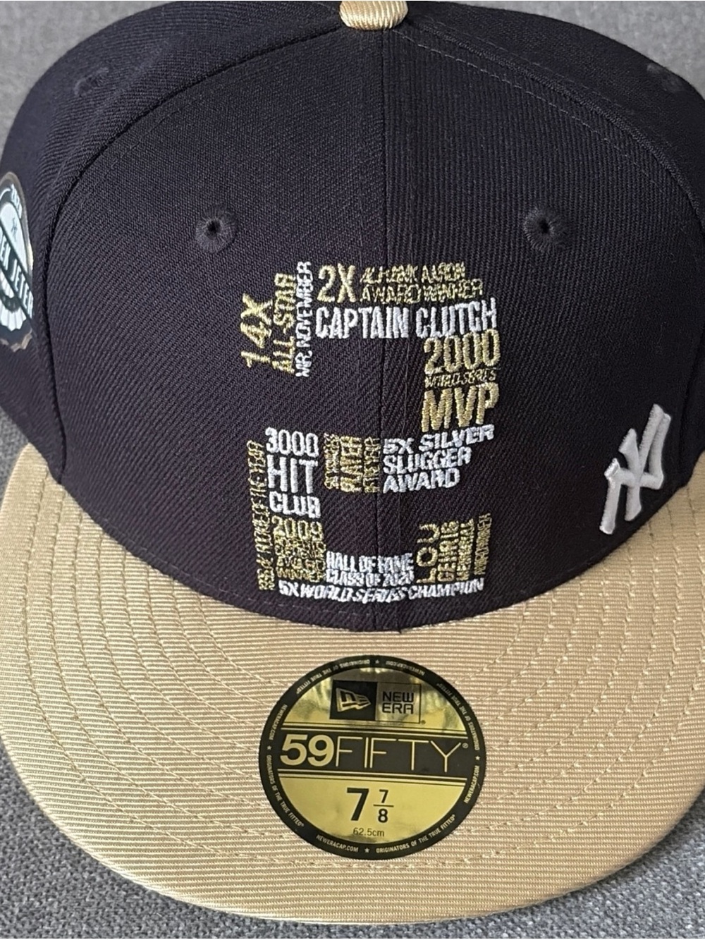 DEREK JETER NEW YORK YANKEES SZ 7 7/8 TRIBUTE CALLIGRAM 59FIFTY FITTED